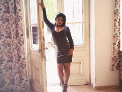 OneFetishBitch - female with brown hair and  big tits webcam at LiveJasmin