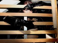 HaylieStevens - female with brown hair webcam at LiveJasmin