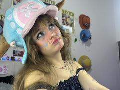 UwuMaddiee - blond female webcam at xLoveCam