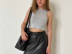 Vainona - female with brown hair and  big tits webcam at xLoveCam