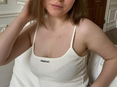 Vainona - female with brown hair and  big tits webcam at xLoveCam