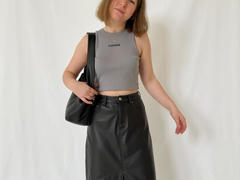 Vainona - female with brown hair and  big tits webcam at xLoveCam