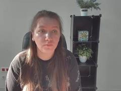 Vaiona from xLoveCam