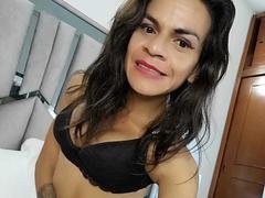 ValentinaLennux - shemale with brown hair webcam at xLoveCam