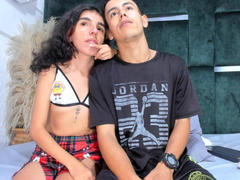 ValentinaMike - couple webcam at xLoveCam