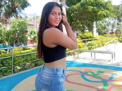 ValentinaMoreau - female webcam at xLoveCam