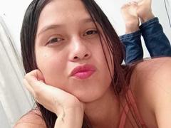 ValentinaMoreau from xLoveCam