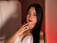 ValentinaRossa - female with black hair webcam at xLoveCam