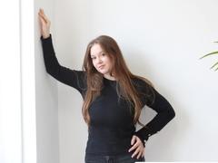 ValeriMirs - female with brown hair and  big tits webcam at LiveJasmin