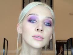 ValeriaBlue from xLoveCam