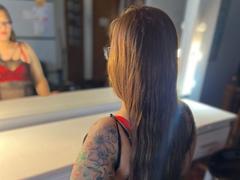 ValeriaCuttest - female with brown hair and  big tits webcam at xLoveCam