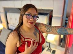 ValeriaCuttest - female with brown hair and  big tits webcam at xLoveCam