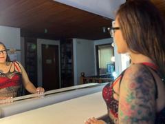 ValeriaCuttest - female with brown hair and  big tits webcam at xLoveCam