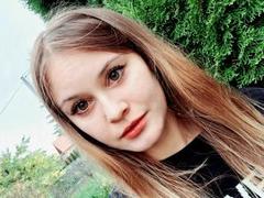 ValeriaDream - blond female webcam at xLoveCam