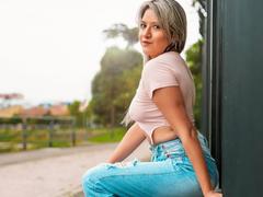 ValeriaHunter from LiveJasmin