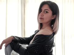 ValeriaLoren - blond female with  big tits webcam at xLoveCam