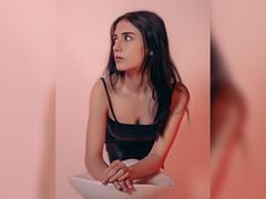 ValerieBanks from xLoveCam