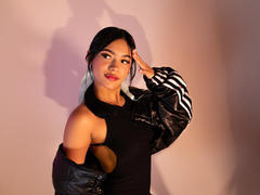 ValerieCasanova - female with black hair and  big tits webcam at xLoveCam