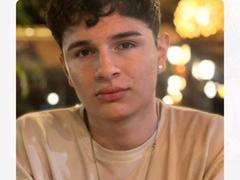 ValeriusAngel - male webcam at xLoveCam