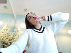 ValeriyMiller - female with brown hair and  small tits webcam at xLoveCam