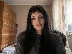 ValeryBazzle - female webcam at xLoveCam
