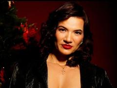 ValeryFitnees - female with black hair webcam at xLoveCam