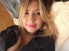 ValeryHottie69 - female webcam at xLoveCam