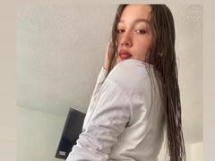 ValeryLeiton - female with brown hair and  small tits webcam at xLoveCam