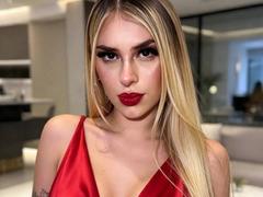ValeryLuxe - blond shemale with  big tits webcam at xLoveCam