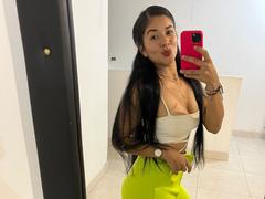 ValeryRamiirezX from xLoveCam
