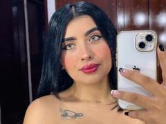 ValerySilva - female with black hair webcam at xLoveCam