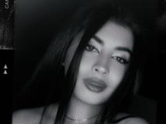 ValerySilva - female with black hair webcam at xLoveCam