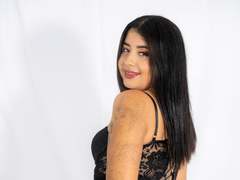 ValerySilva - female with black hair webcam at xLoveCam