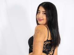 ValerySilva - female with black hair webcam at xLoveCam
