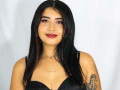 ValerySilva - female with black hair webcam at xLoveCam