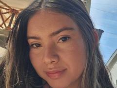 ValeryThomss - female with brown hair webcam at xLoveCam