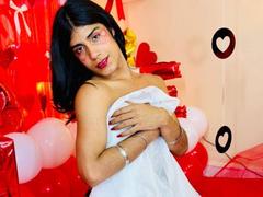 ValeryTranss - shemale with black hair and  small tits webcam at xLoveCam
