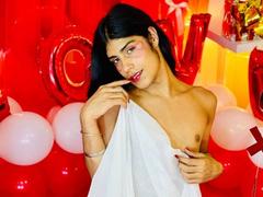 ValeryTranss - shemale with black hair and  small tits webcam at xLoveCam