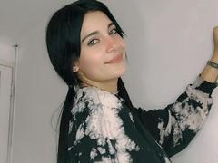 ValeryeCook - female with black hair webcam at xLoveCam