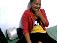 Valinah69 from xLoveCam