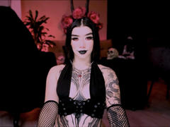 VanessaBlackRose from xLoveCam