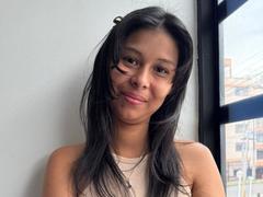 VanessaHayle - female with black hair webcam at xLoveCam