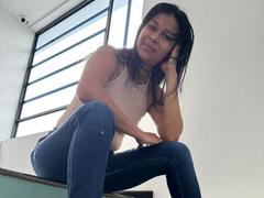 VanessaHayle - female with black hair webcam at xLoveCam