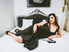 KynkyMILF - female with black hair and  big tits webcam at LiveJasmin