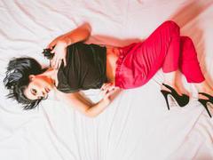 KynkyMILF - female with black hair and  big tits webcam at LiveJasmin