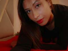 VanessaLove - female with brown hair webcam at xLoveCam