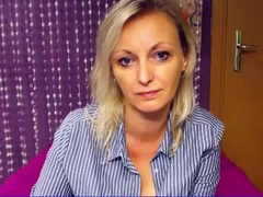 VanessaHOTX - blond female webcam at ImLive