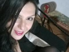 VanillaVelvet - female with brown hair webcam at xLoveCam