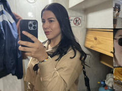 Velka - female with black hair webcam at xLoveCam