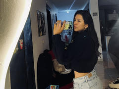 Velka - female with black hair webcam at xLoveCam